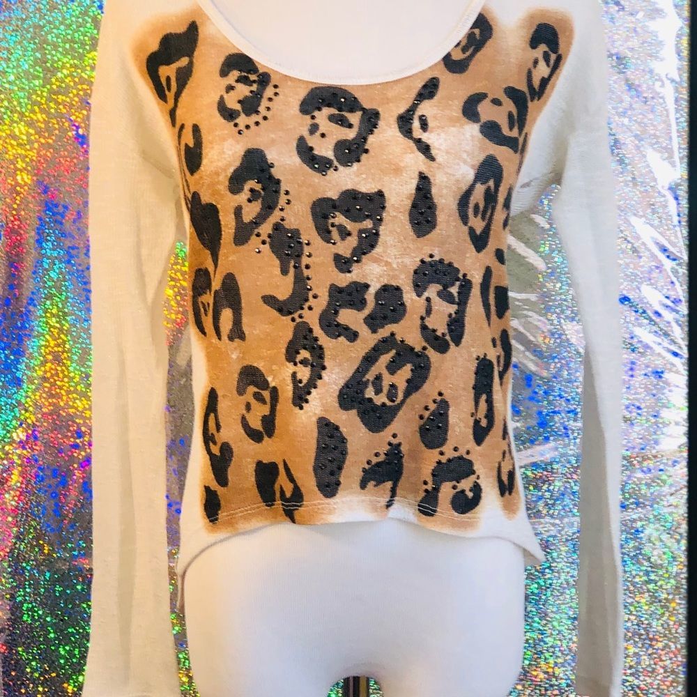 Embellished cream light sweater